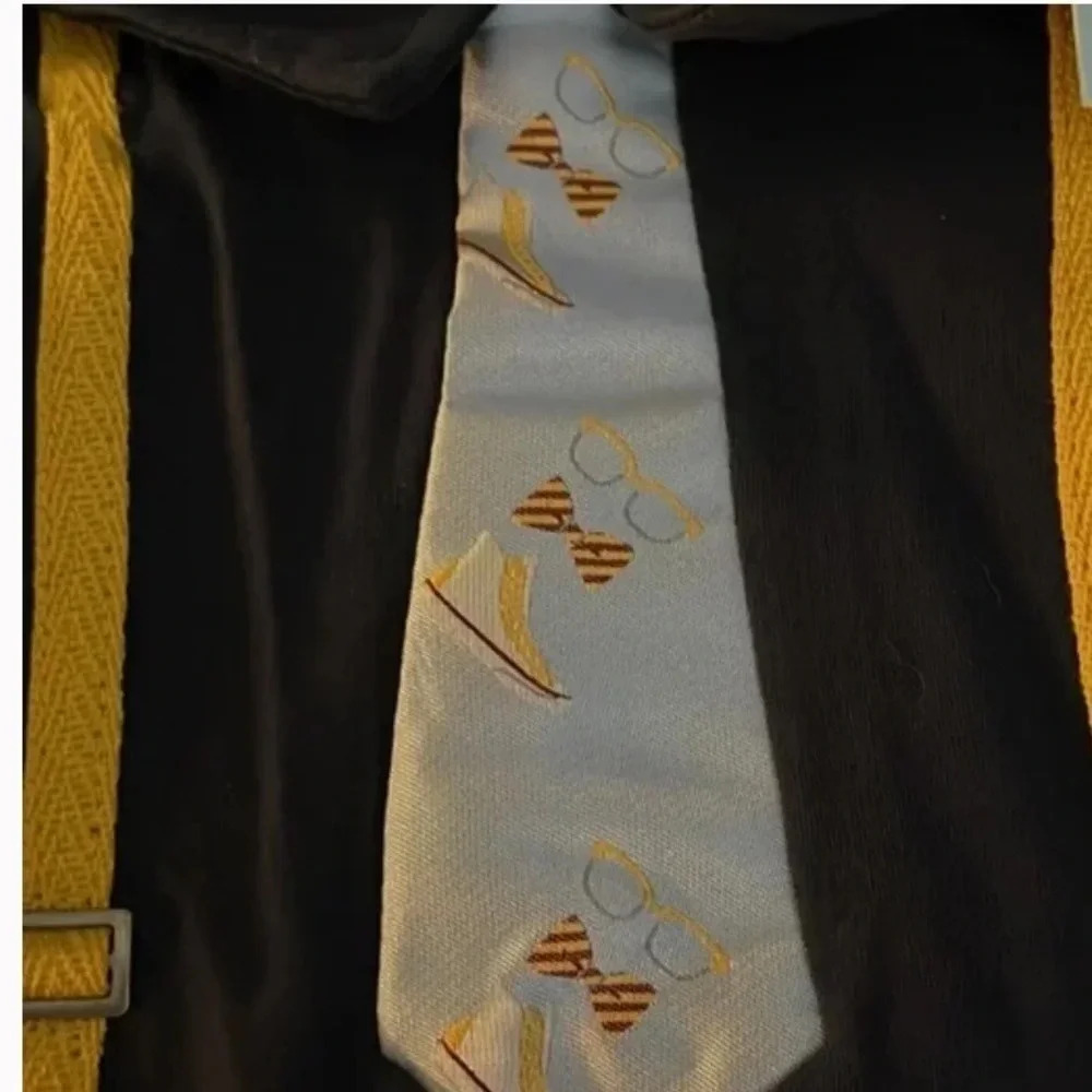 Andy and Evan Infant Onesie 3-6mos & 6-12mos - Picture 5 of 7
